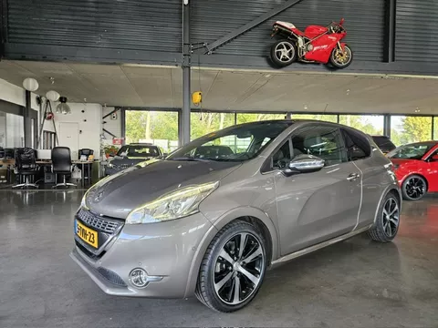 Peugeot 208 1.6 THP 155PK 3D XY  Panodak/Leder