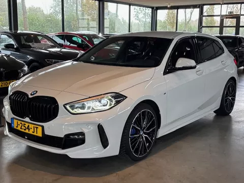 BMW 1-Serie (f40) 118i 140pk Executive M-Sport plus Pack