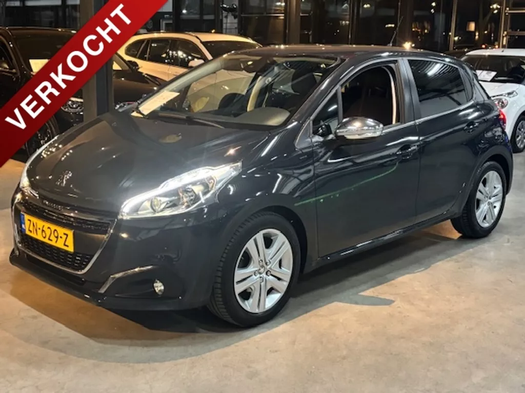 PEUGEOT 208 1.2 Puretech 82pk Signature