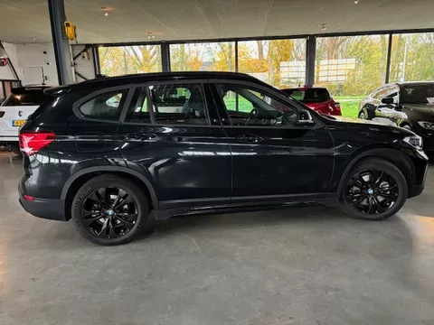 BMW X1 (f48) xDrive25eA M Edition Sport Line M 220pk Aut