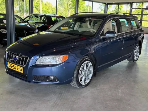 VOLVO V70 D5 Start/Stop 215pk Summum Vol